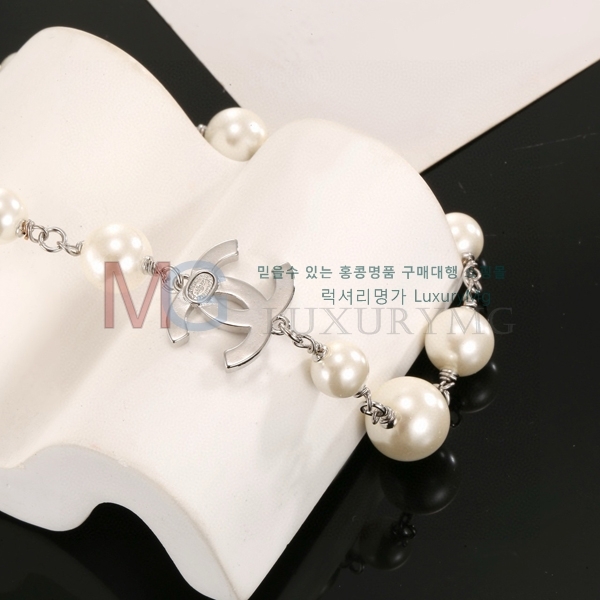*  CH8066809-1