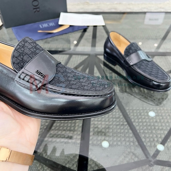    DR990622