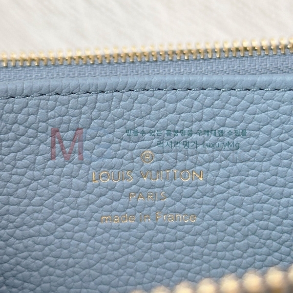 ̺   M83225-1