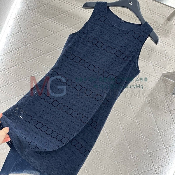   ǽ CE688656-2