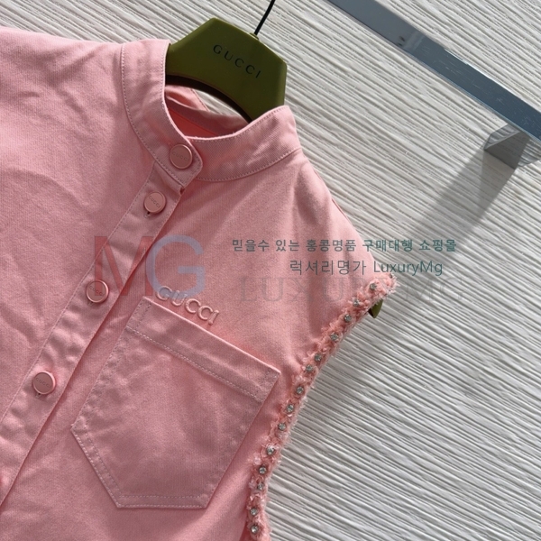   ǽ D2525368-1