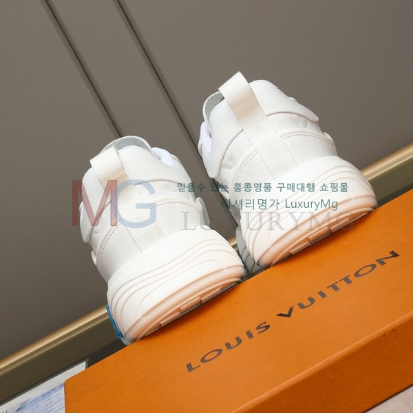  ̺ Ŀ 8LV069032-5
