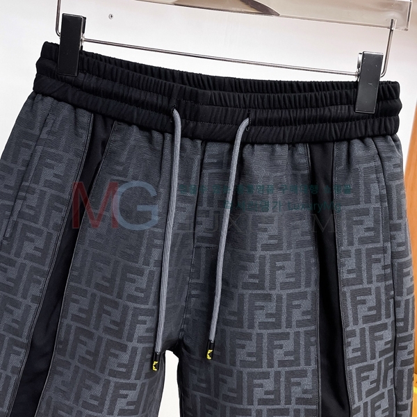   ݹ 489660-1