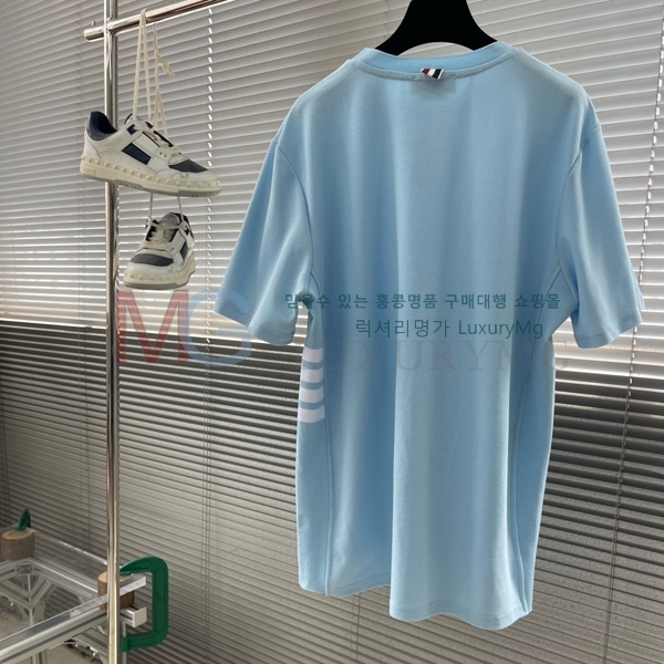   Ƽ 489706-1