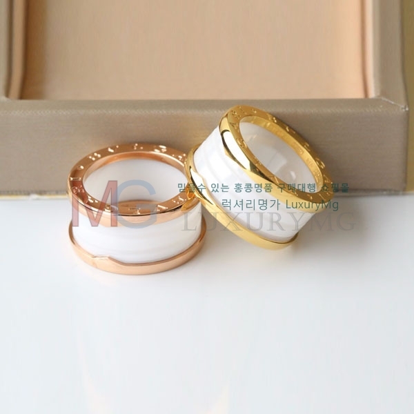 Ұ  BV641733-2