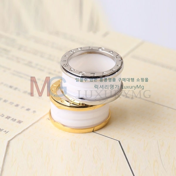 Ұ  BV641733-2