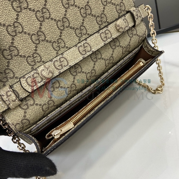  GG  ü  ‎838151-1