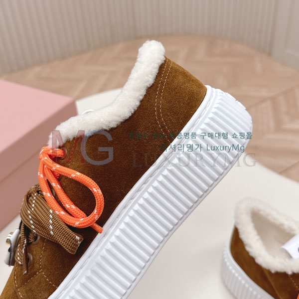  ̿̿ Ŀ MIU611103