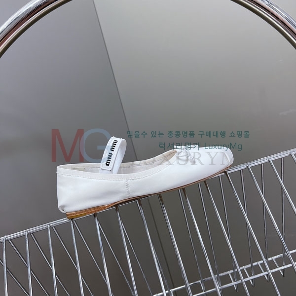  ̿̿ ÷ 1MIU61778-10