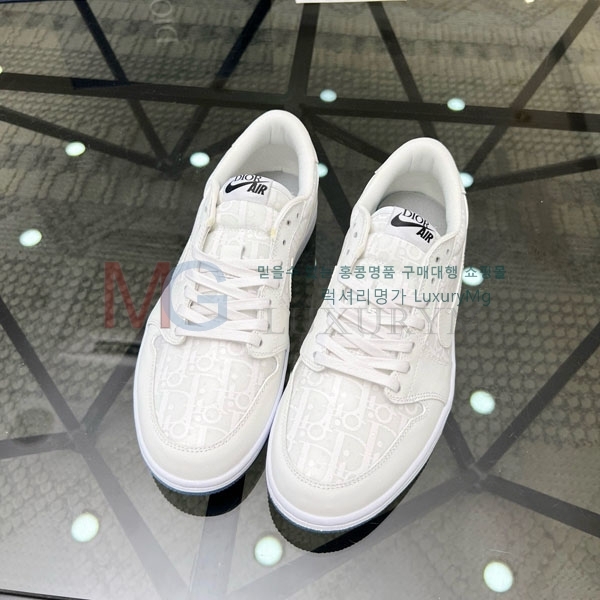  ̺ Ŀ LV592240-2