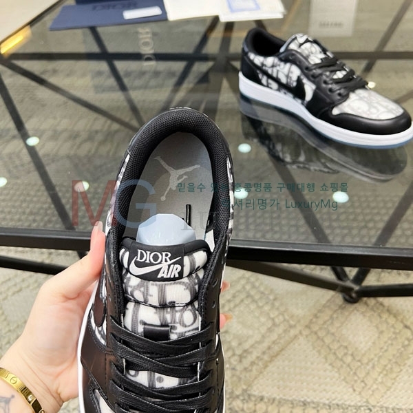  ̺ Ŀ LV592240-3
