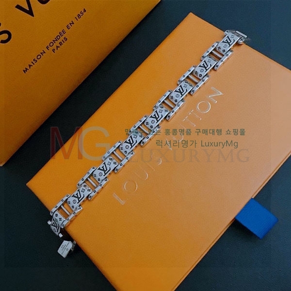 ̺   LV035537