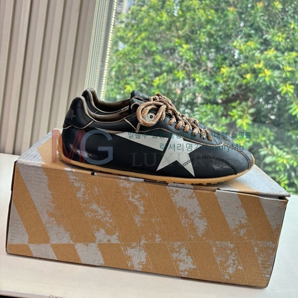  籸 Ŀ G8772247-1