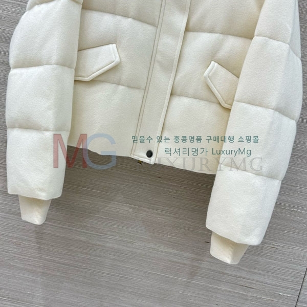  η** ٿ е LP2312055-4