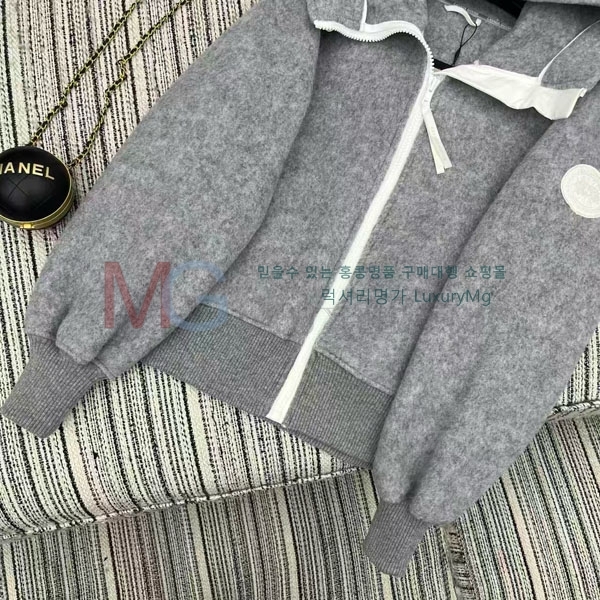  ĳٱ  Ŷ CANA8334521-4