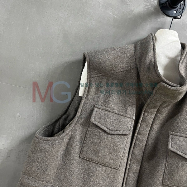  η** ٿ е  LP234503-4