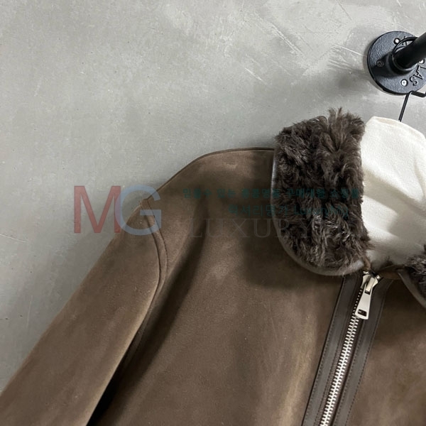  ̿̿ þ   MIU457546750-1