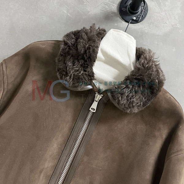  ̿̿ þ   MIU457546750-1