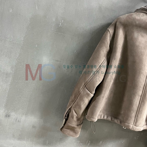  ̿̿ þ   MIU457546750-3