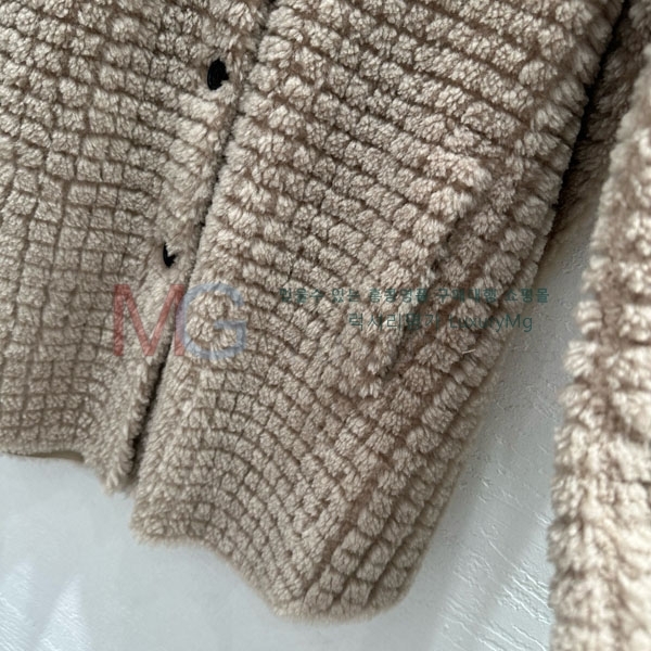  װŸ þ   BV36345622-3