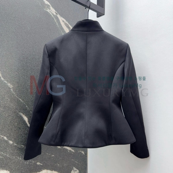  η**  LP2348806-5  룩