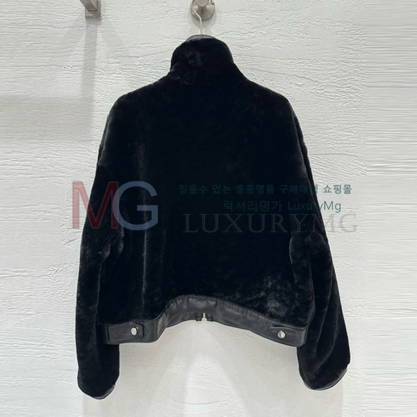  ޽ þ   HER112359-3