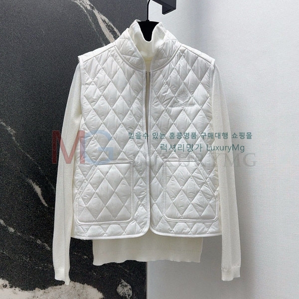  η** е   LP297876-7