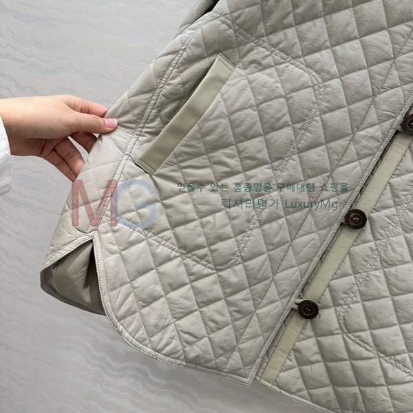  η** е  LP297876-11