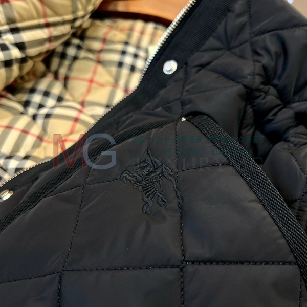   ٿ е 8369573-1