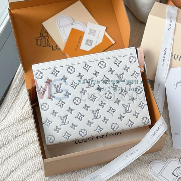 ̺ Ʈ  Ŭġ M61692-203