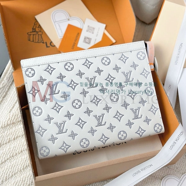 ̺ Ʈ  Ŭġ M61692-203