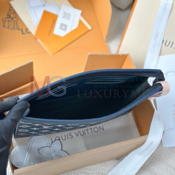 ̺ Ʈ  Ŭġ M61692-206