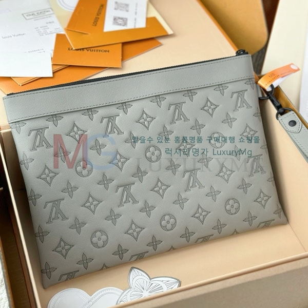 ̺ Ʈ  Ŀġ M81570-302