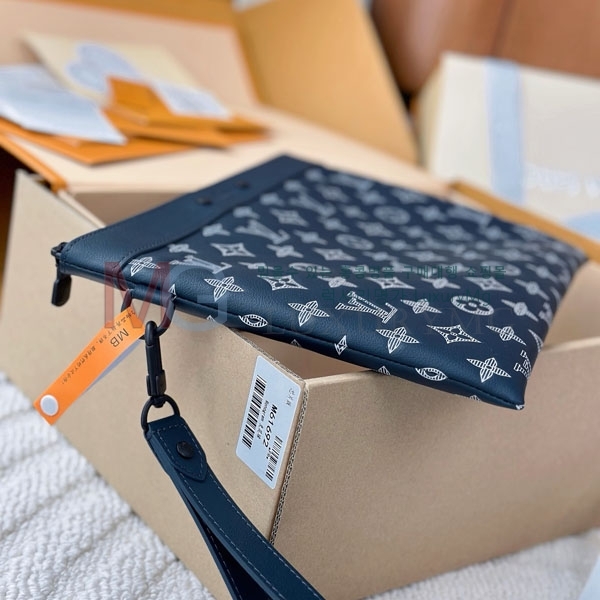 ̺ Ʈ  Ŀġ M81570-305