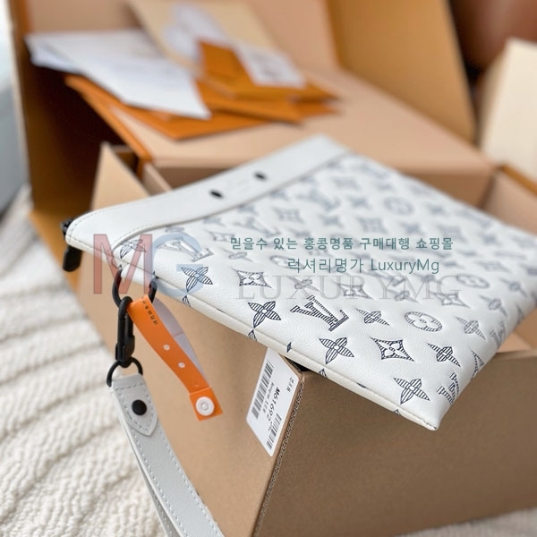 ̺ Ʈ  Ŀġ M81570-307