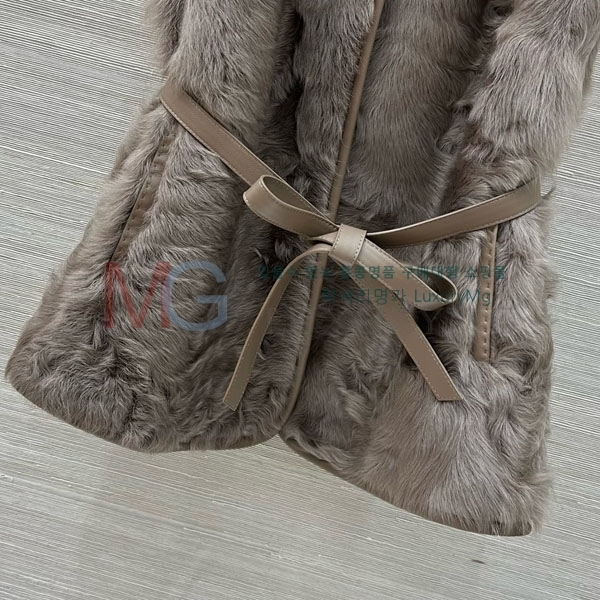  η** þ    LP234503-9