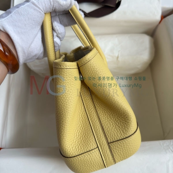 ޽ Ƽ Ʈ 23 H331050-14