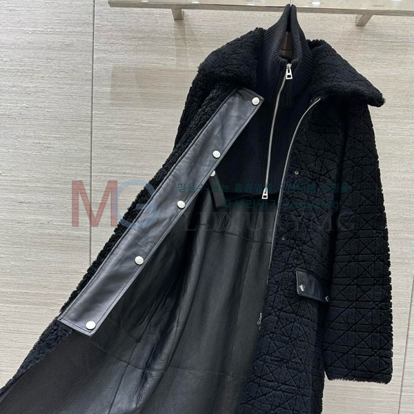   þ   Ʈ DO6134054-7