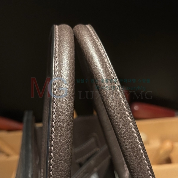 ޽ 35 Ų H240060-101