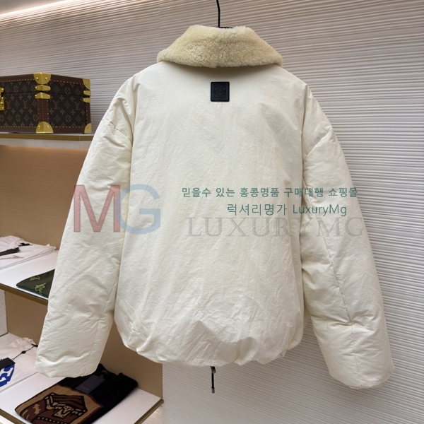  ο ٿ е LW1386051-1