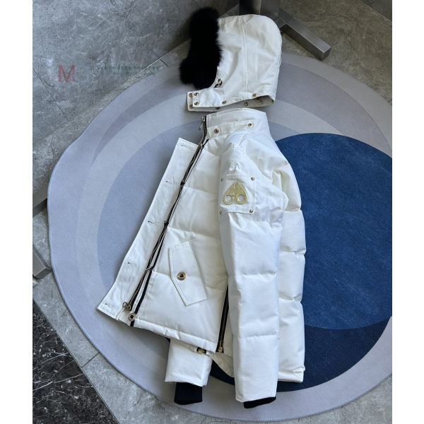  Ŭ ٿ е M68K2110252-3