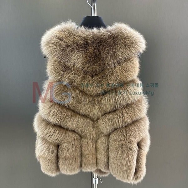   þ    DO8234077-1