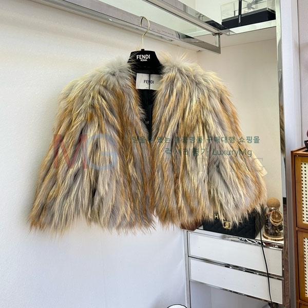   þ   FEND234507-4