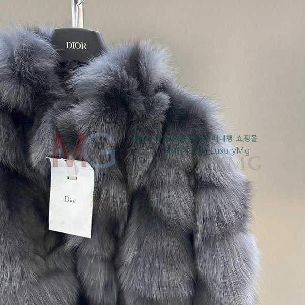   þ   DO8234077-21