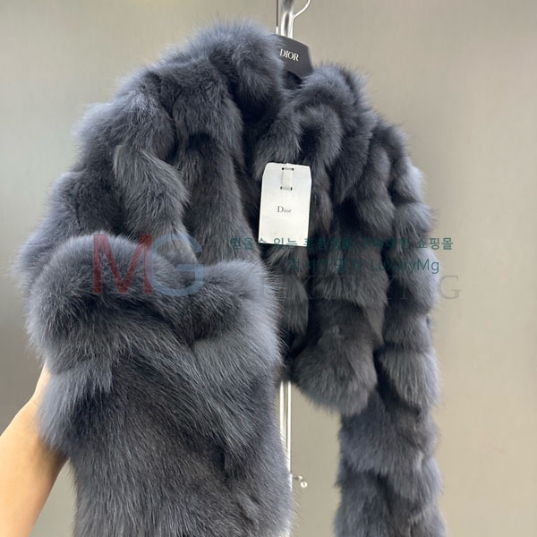   þ   DO8234077-21