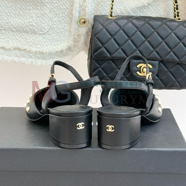 ���� ��* �� ���� AA7112229