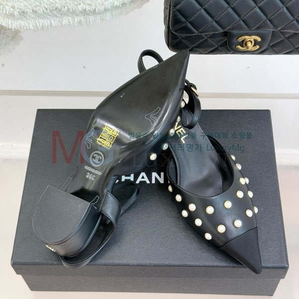 ���� ��* �� ���� AA7112229