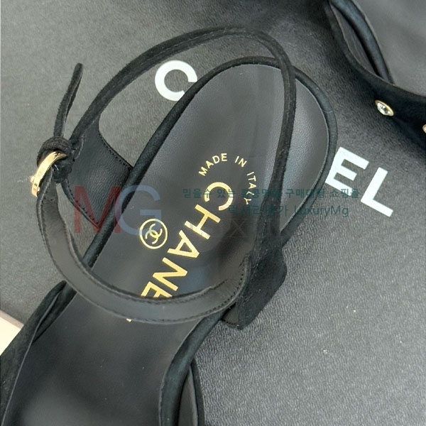 ���� ��* �� ���� AA7112229-3