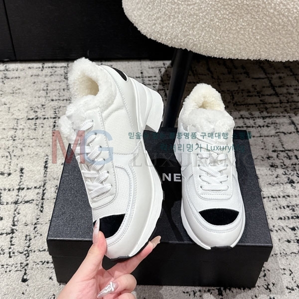 ���� ��* ĳ�־� ����Ŀ�� AT555031