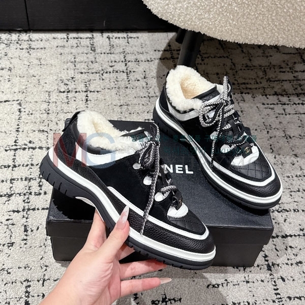 ���� ��* ĳ�־� ����Ŀ�� AT555032